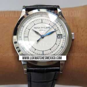 Patek Philippe Calatrava 5296G Acero Inoxidable Mejor Edición Dial Blanco Manecillas Azules con Correa de Cuero Azul