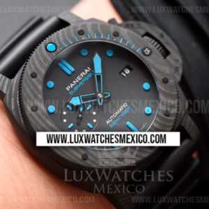 Panerai Luminor Submersible 42 mm Carbotech Mejor Edición Dial Negro Marcadores Azules con Correa de Caucho