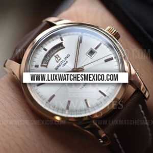 Breitling Transocean Day & Date con Laminas de Oro Rosa De 18k Mejor Edición Dial Blanco con Correa de Cuero Marrón