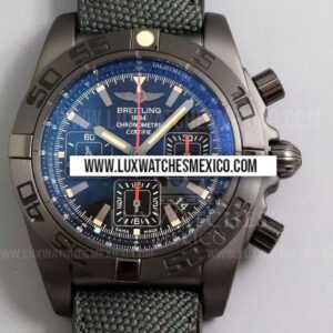 Breitling Chronomat 44 Backsteel Chronograph de Acero Laminado en PVD Mejor Edición Dial Negro con Correa de Nylon Negro